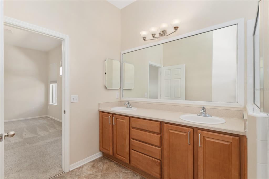 8632 Southwest 76th Place Gainesville, FL 32608 - Photo 23 of 51