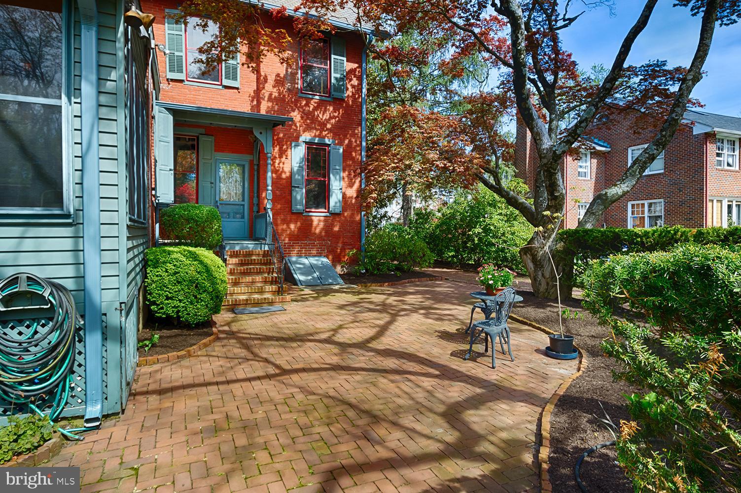 402 High Street Mount Holly, NJ 08060 - Photo 24 of 42 Backyard brick patio
