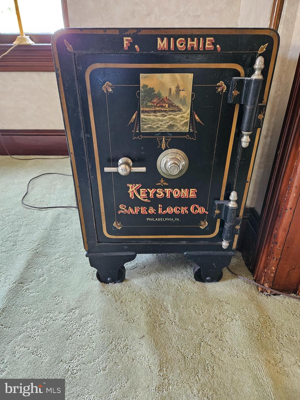 402 High Street Mount Holly, NJ 08060 - Photo 37 of 42 19th century cast iron safe