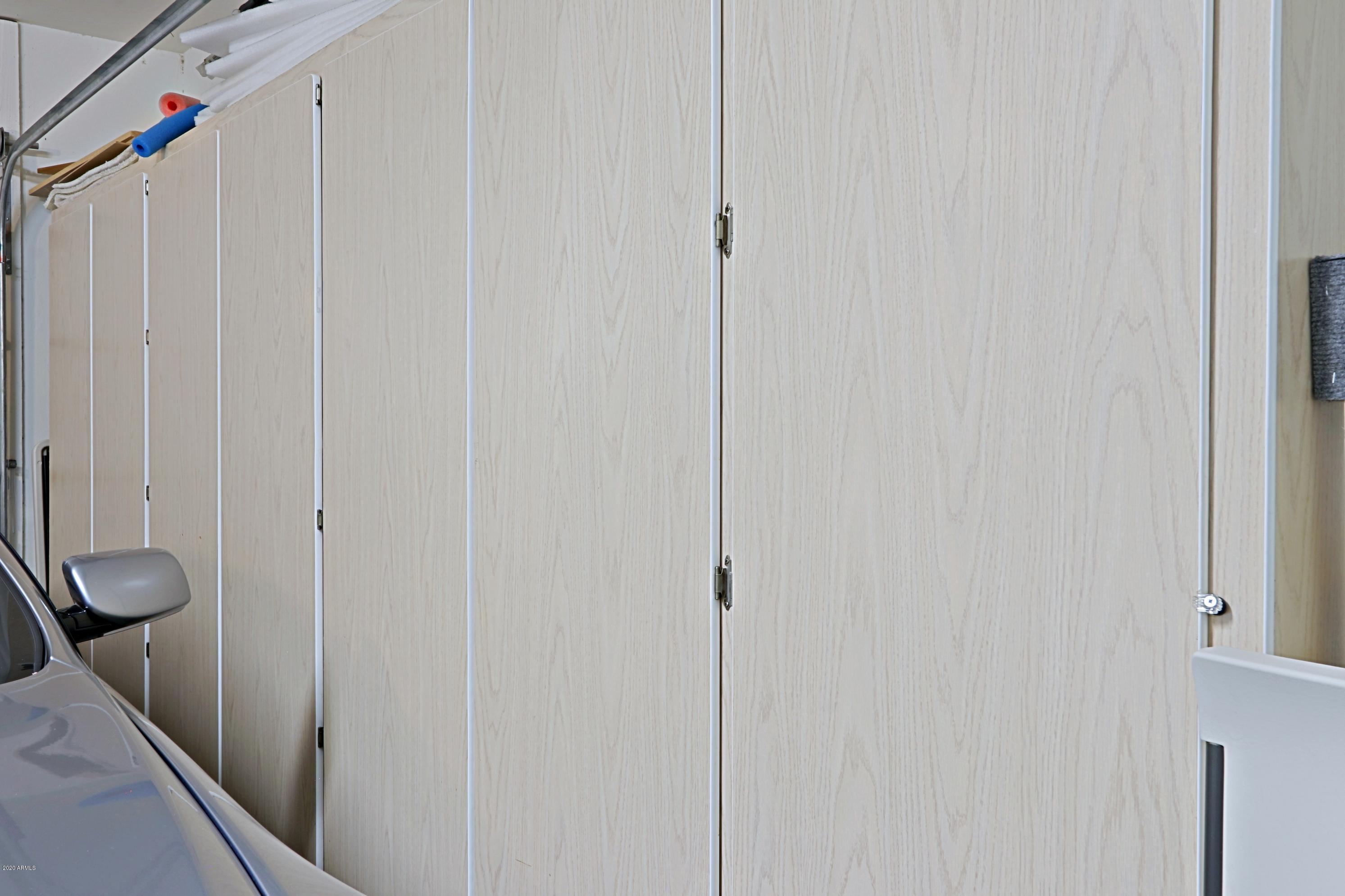 6803 East Eagle Feather Road Scottsdale, AZ 85266 - Photo 26 of 67 Garage Cabinets