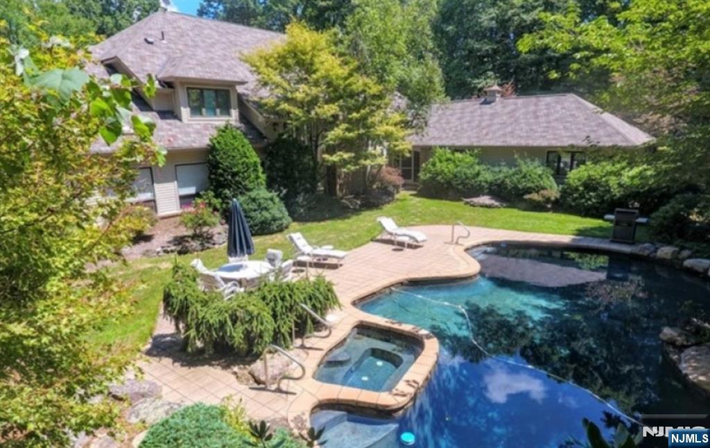 830 Shore Drive Butler, NJ 07405 - Photo 38 of 43