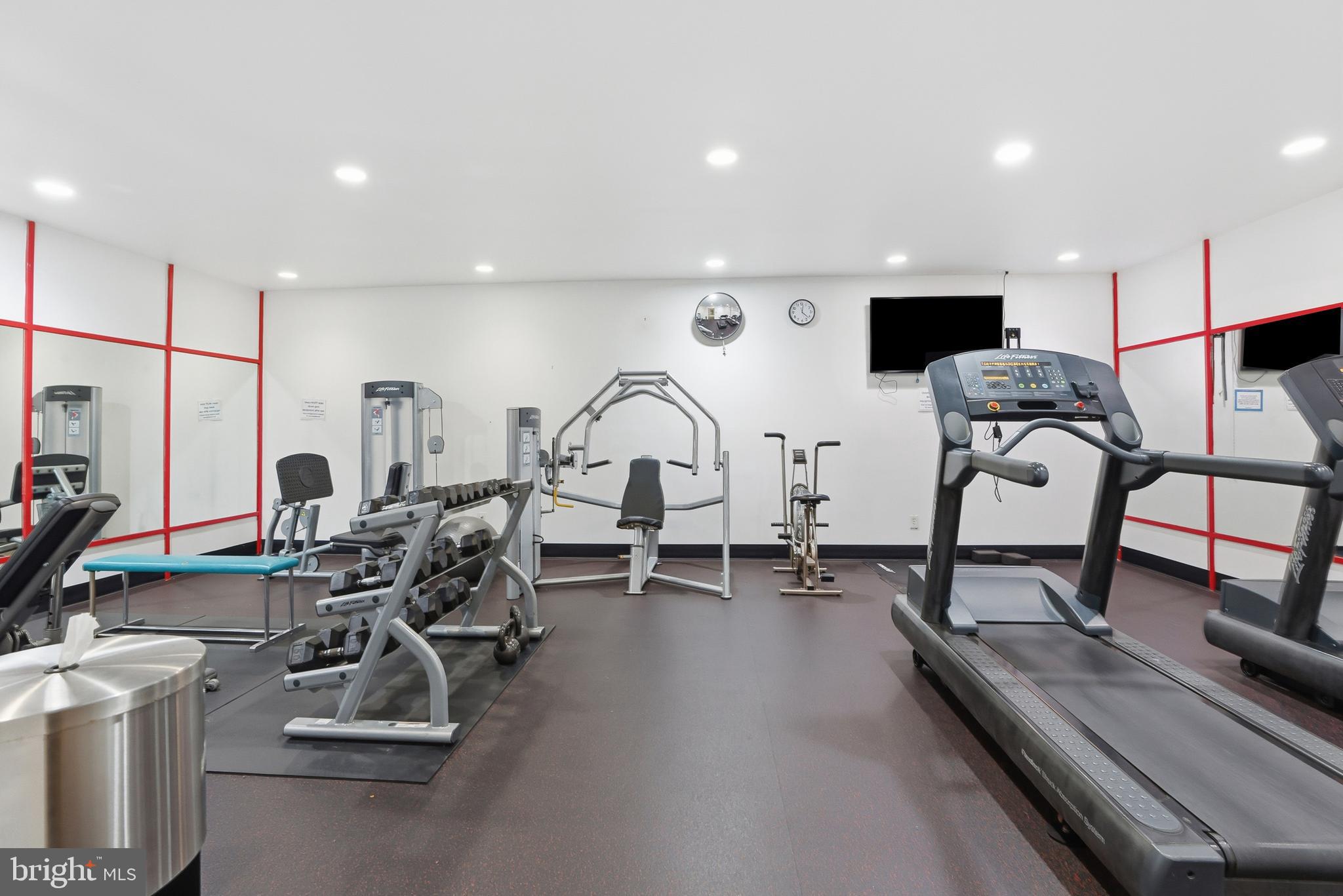 6101 Edsall Road, Unit 205 Alexandria, VA 22304 - Photo 104 of 117