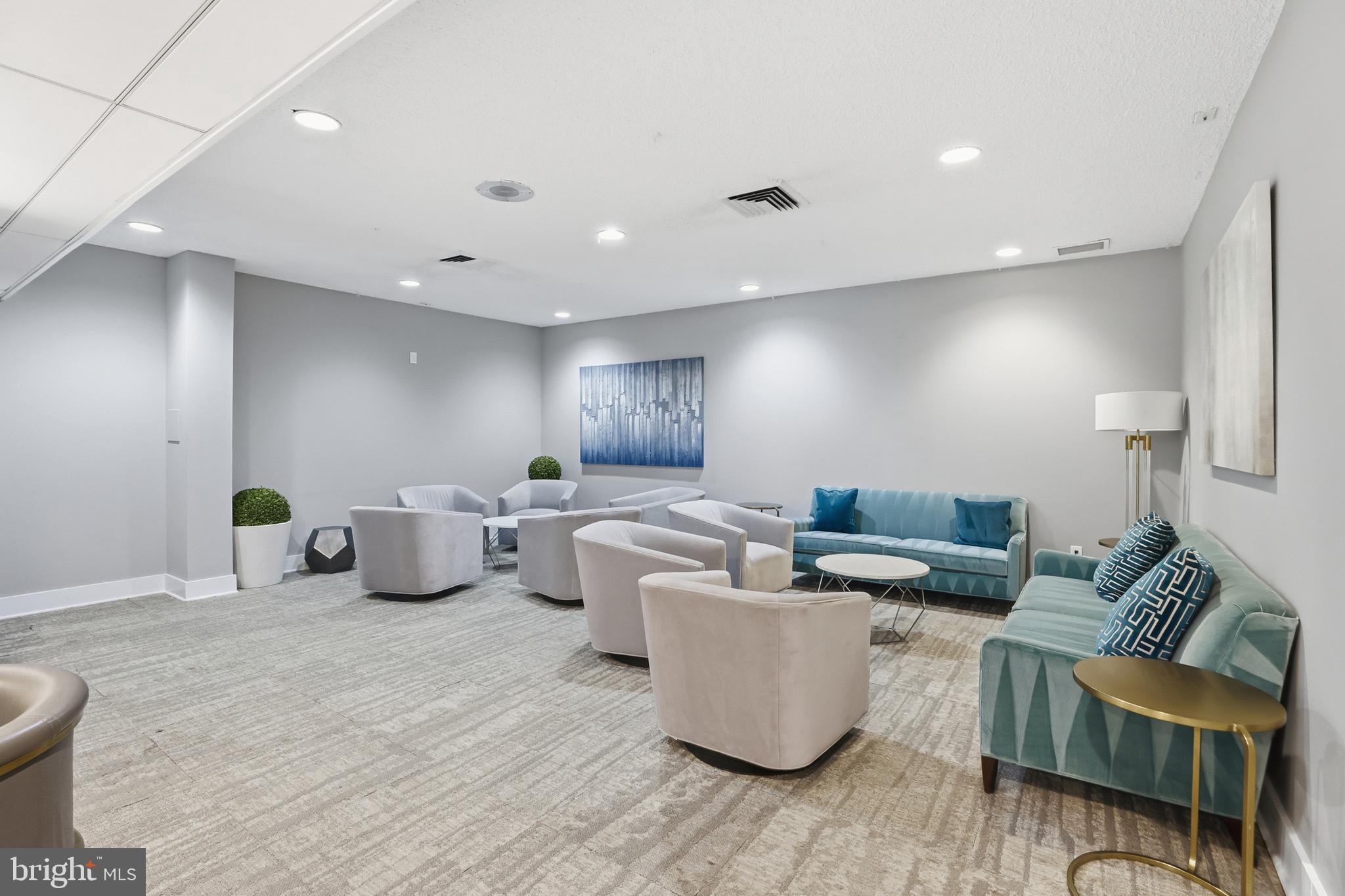 6101 Edsall Road, Unit 205 Alexandria, VA 22304 - Photo 109 of 117