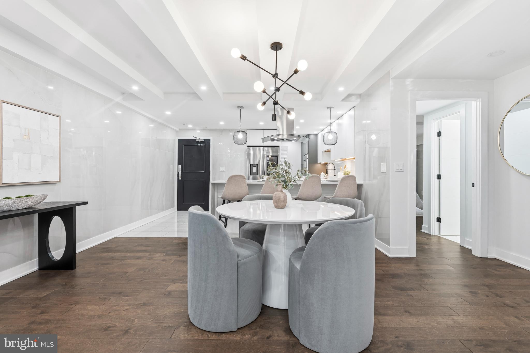 6101 Edsall Road, Unit 205 Alexandria, VA 22304 - Photo 14 of 117