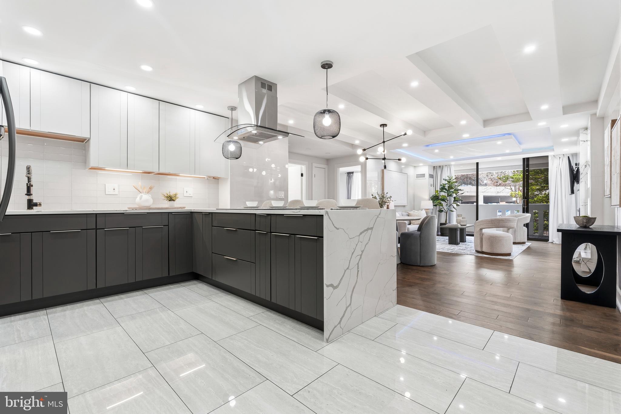 6101 Edsall Road, Unit 205 Alexandria, VA 22304 - Photo 17 of 117