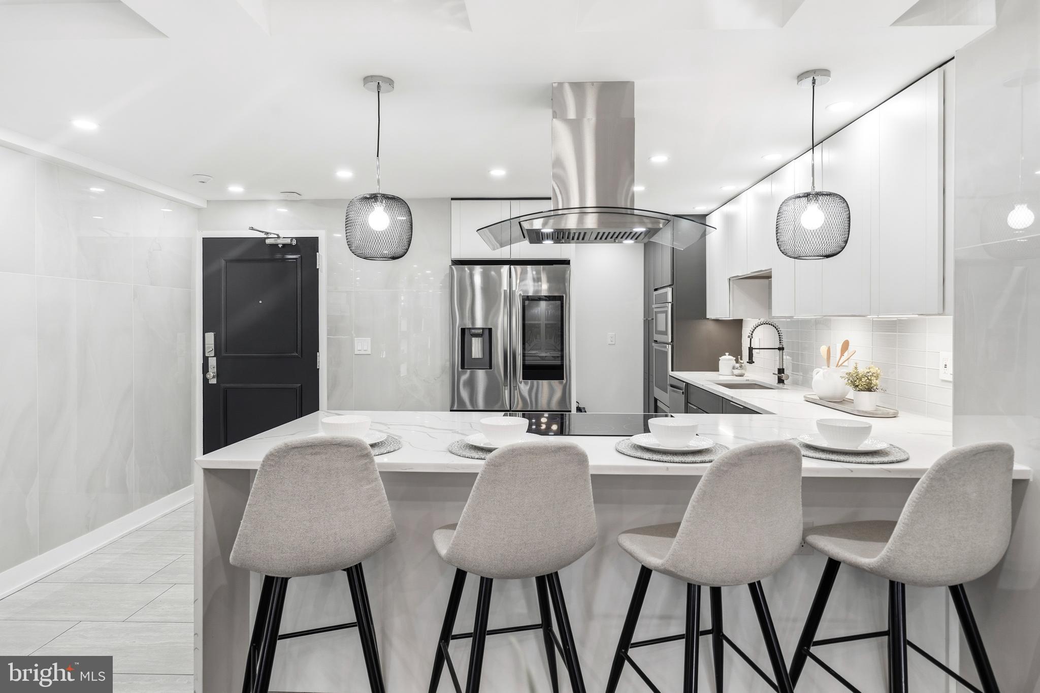 6101 Edsall Road, Unit 205 Alexandria, VA 22304 - Photo 20 of 117