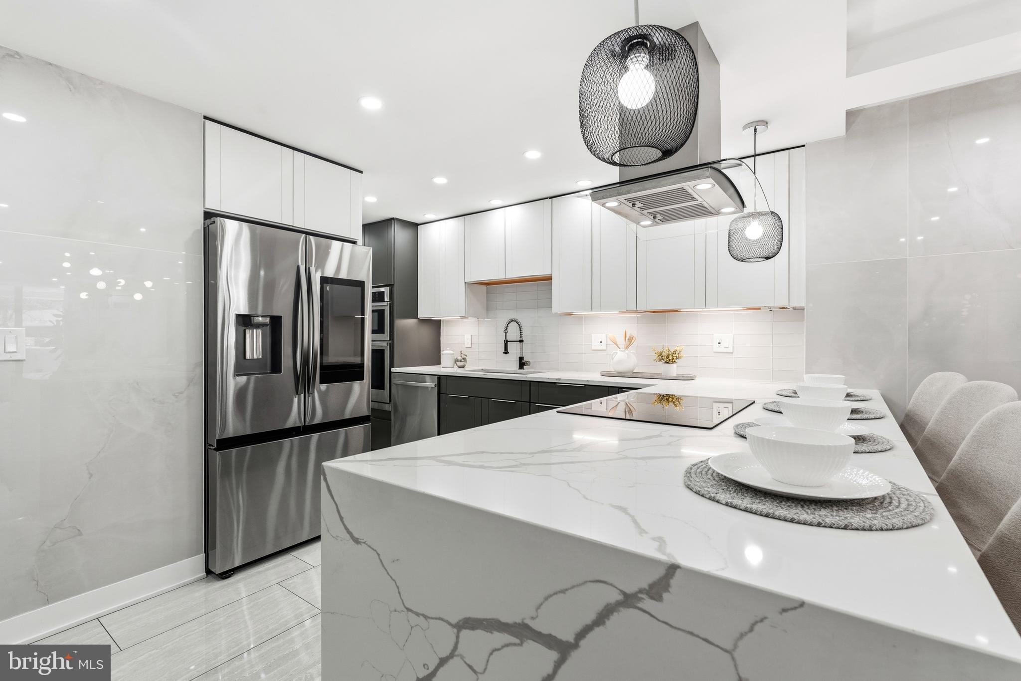 6101 Edsall Road, Unit 205 Alexandria, VA 22304 - Photo 21 of 117