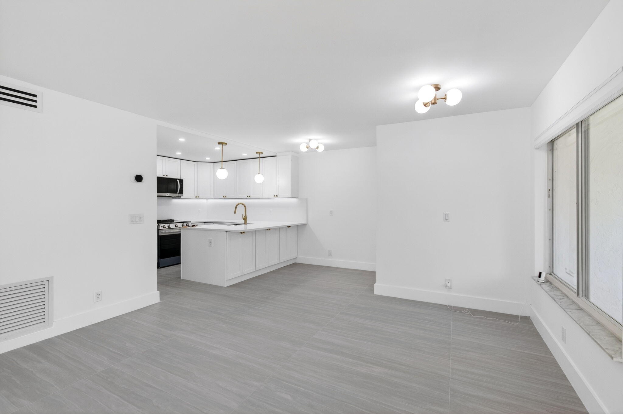 314 Pine Ridge Circle, Unit A1 Greenacres, FL 33463 - Photo 12 of 44 31-web-or-mls-31-print-DSC_4409