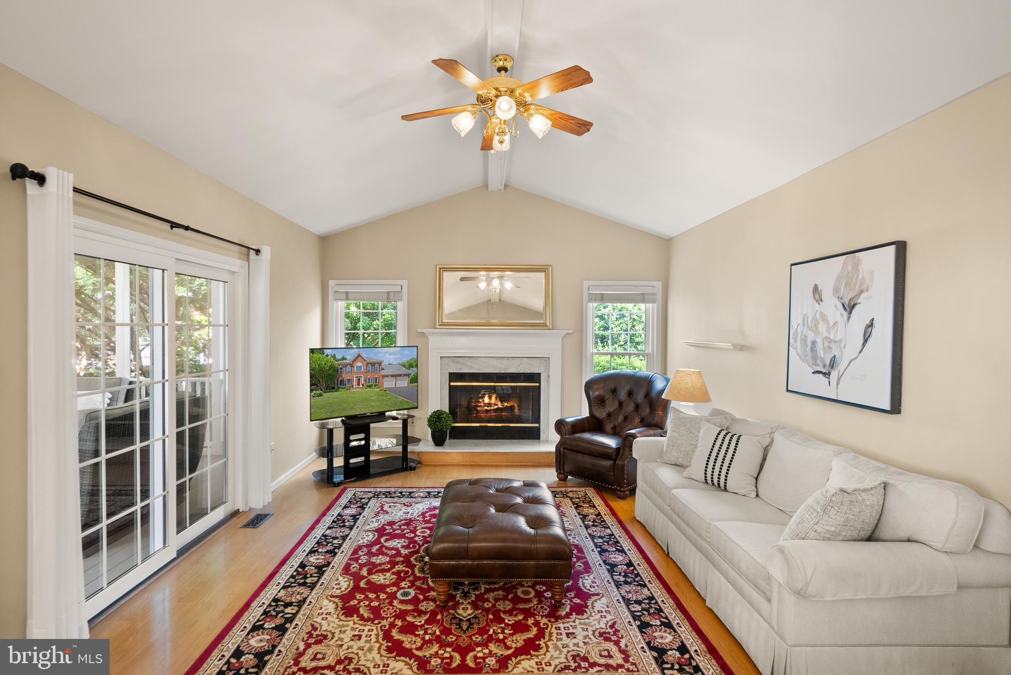 2614 Iron Forge Road Oak Hill, VA 20171 - Photo 14 of 48 Vaulted family room with access to screened porch