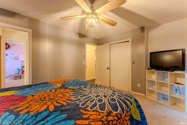 $199,000 | 15 2nd Street, Somerset, IN 46984