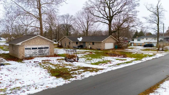 $199,000 | 15 2nd Street, Somerset, IN 46984