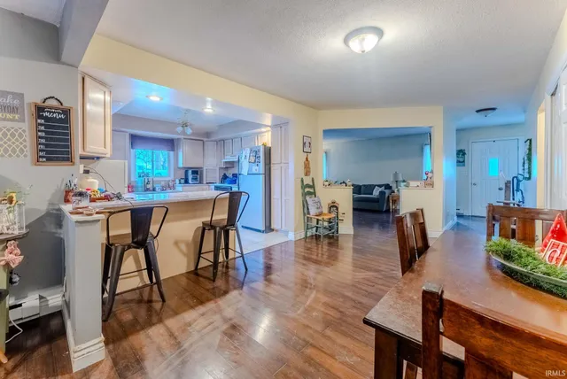 $199,000 | 15 2nd Street, Somerset, IN 46984