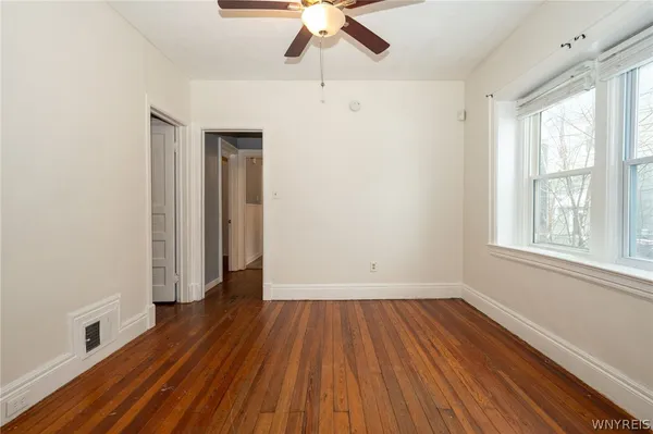 $1,850 | 11 Hoyt Street, Buffalo, NY 14213