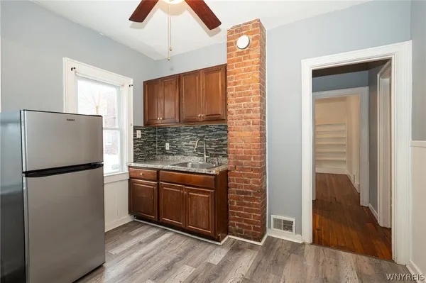 $1,850 | 11 Hoyt Street, Buffalo, NY 14213