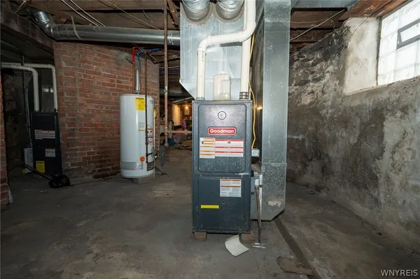 $1,850 | 11 Hoyt Street, Buffalo, NY 14213