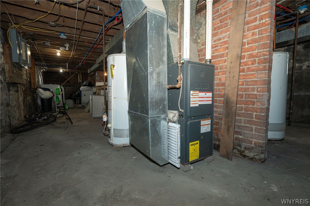 11 Hoyt Street Buffalo, NY 14213 - Photo 35 of 36