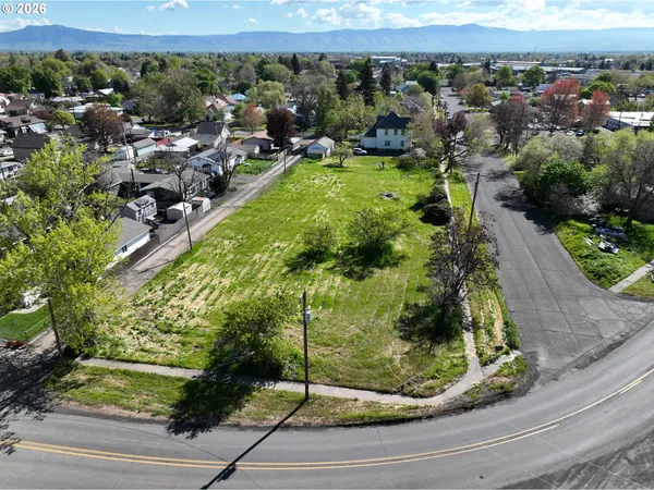 $220,000 | 1303 T Avenue, La Grande, OR 97850