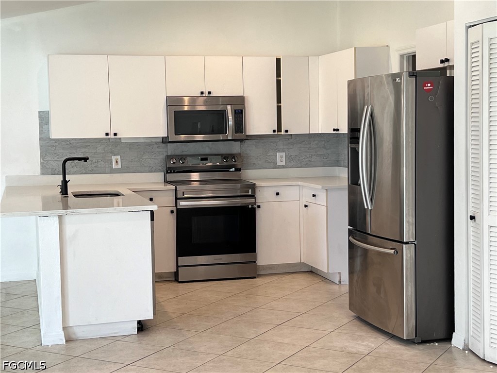 15627 Spring Line Lane Fort Myers, FL 33905 - Photo 6 of 29