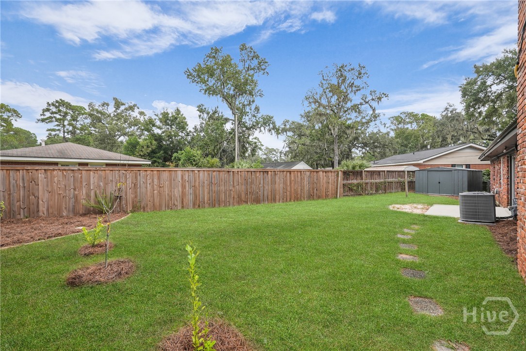 1602 Kings Way Savannah, GA 31406 - Photo 30 of 32 *Grass Virtually Enhanced*