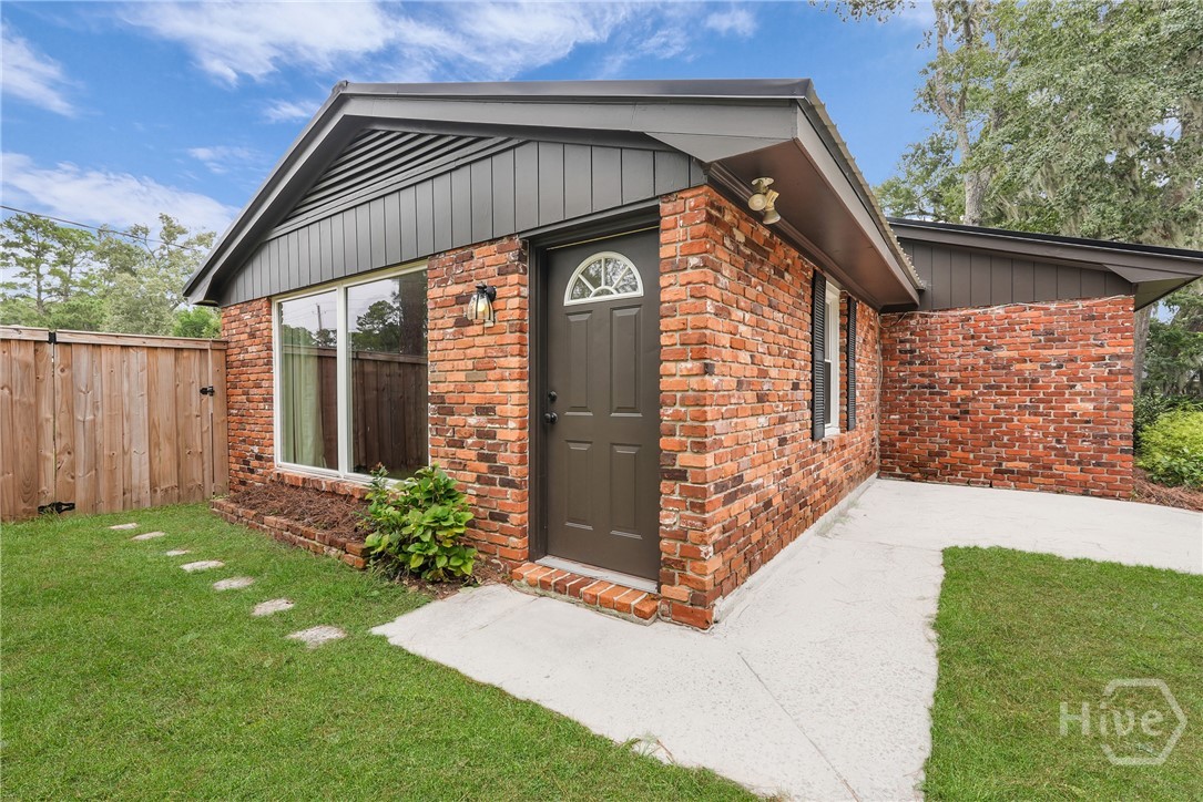 1602 Kings Way Savannah, GA 31406 - Photo 32 of 32 *Grass Virtually Enhanced*