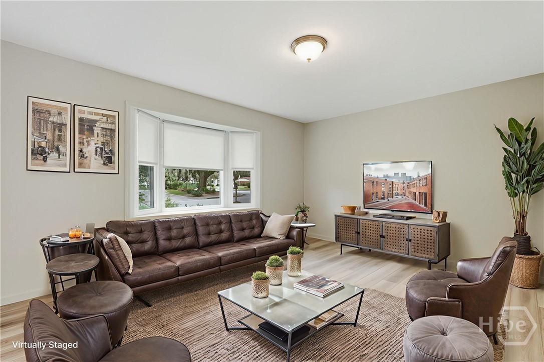 1602 Kings Way Savannah, GA 31406 - Photo 5 of 32 *Virtually Staged*