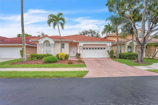 $549,999 | 7701 Highlands Circle, Margate, FL 33063