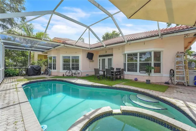 $549,999 | 7701 Highlands Circle, Margate, FL 33063