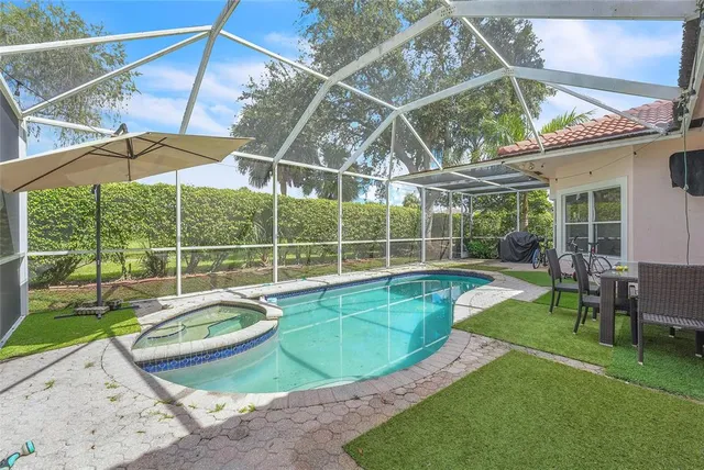 $549,999 | 7701 Highlands Circle, Margate, FL 33063