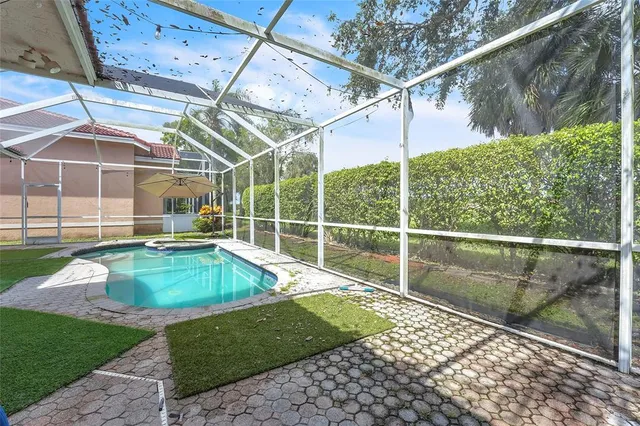 $549,999 | 7701 Highlands Circle, Margate, FL 33063