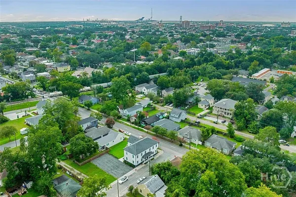 $1,700 | 637 East Anderson Street, Unit B, Savannah, GA 31401