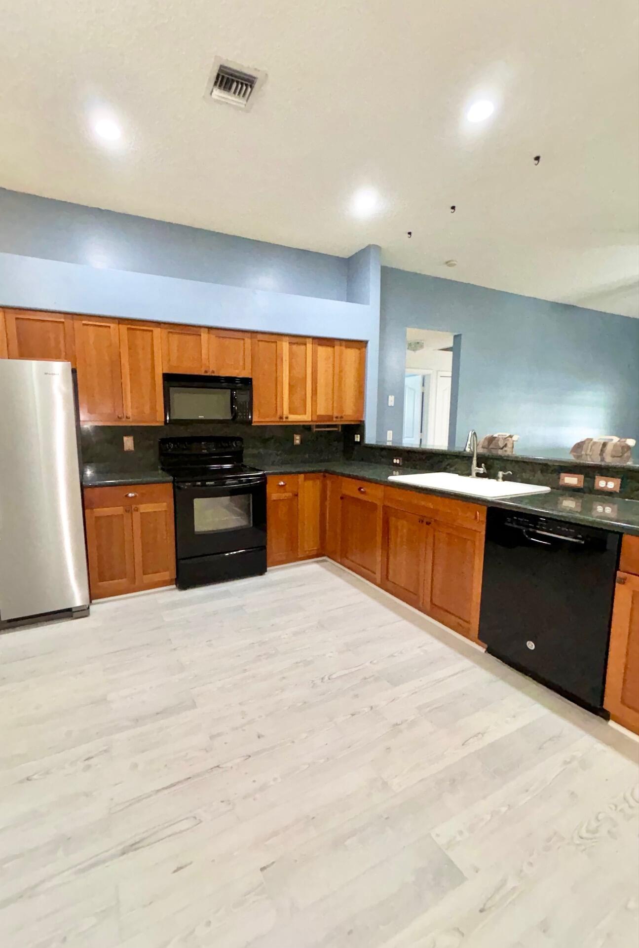 12093 170th Road North Jupiter, FL 33478 - Photo 11 of 35 image0