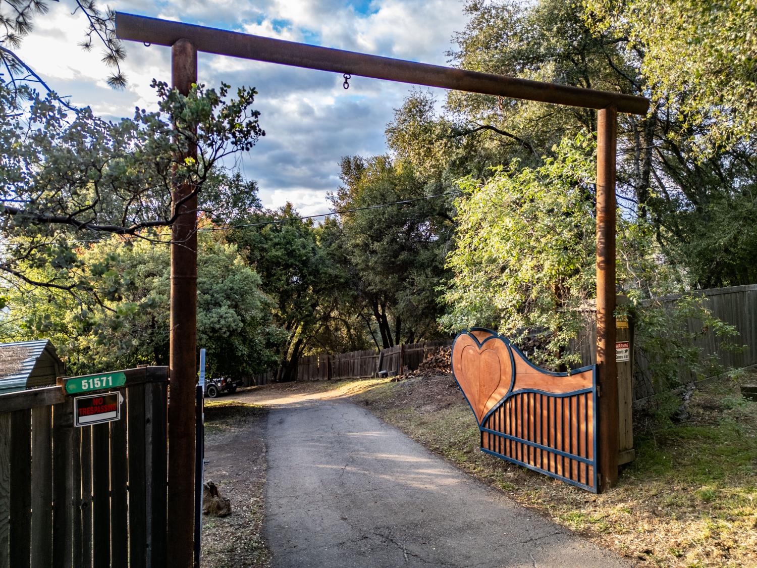51571 Coyote Ridge Road Oakhurst, CA 93644 - Photo 48 of 95
