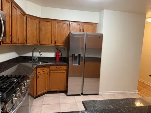 $3,100 | 10 Leahy Court, Somerset, NJ 08873