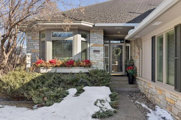 $1,499,000 | 550 Waycliffe Drive North, Wayzata, MN 55391