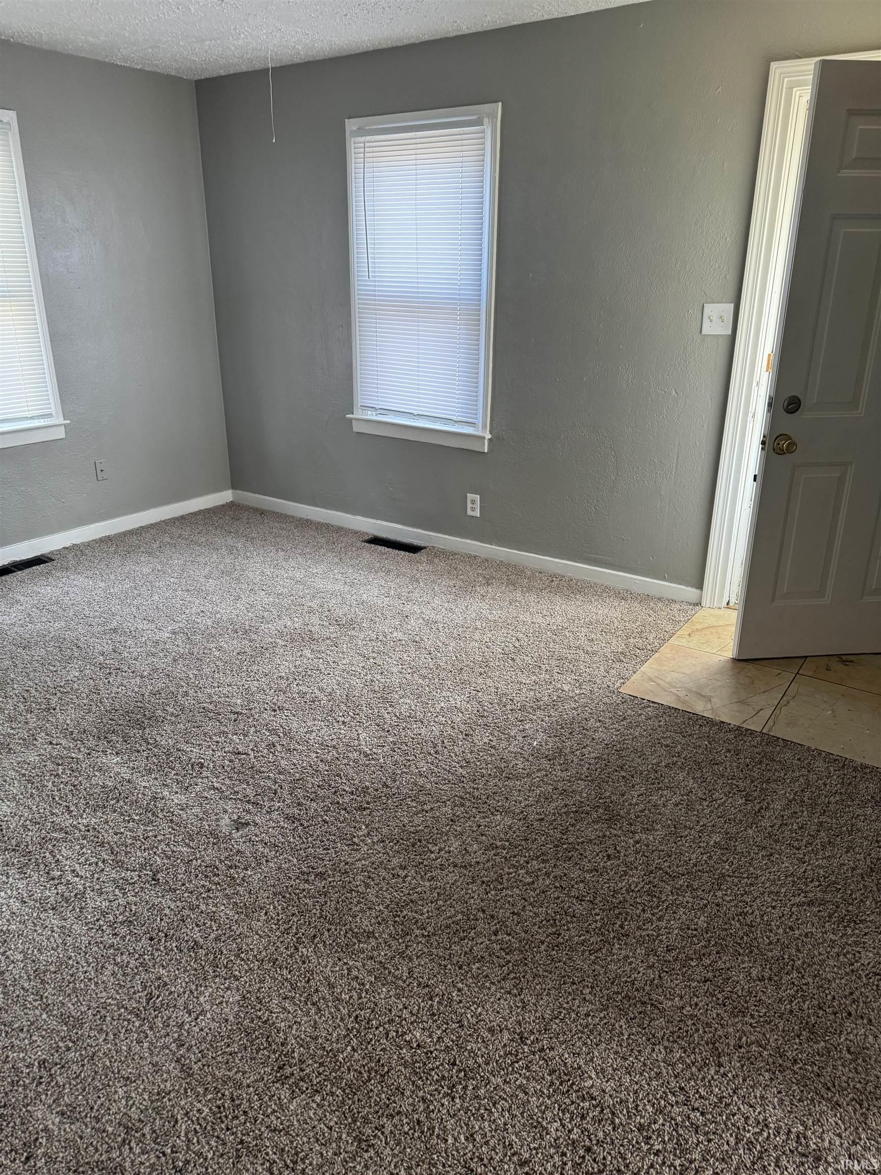 1708 Godfrey Road Fort Wayne, IN 46819 - Photo 3 of 11