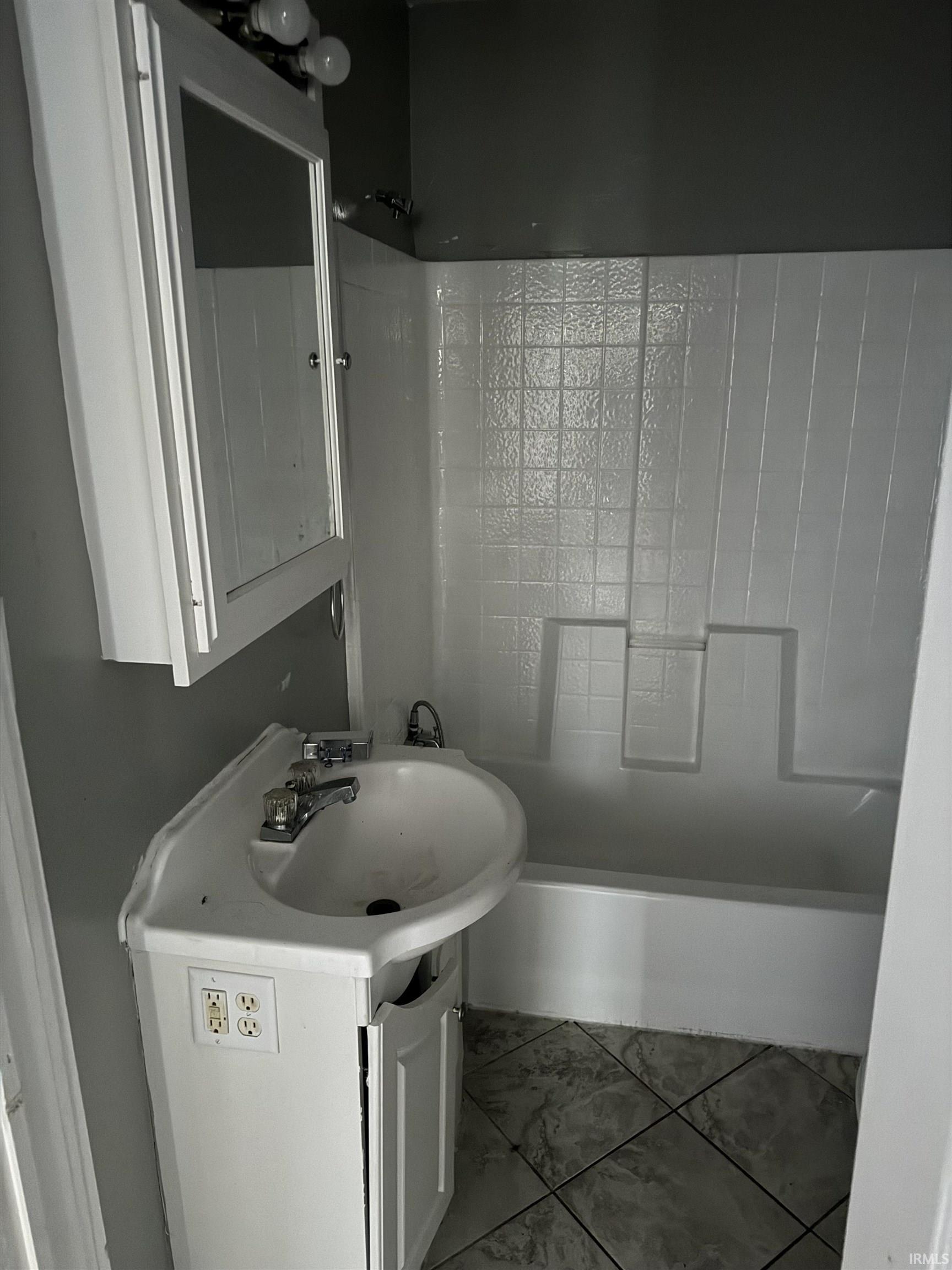 1708 Godfrey Road Fort Wayne, IN 46819 - Photo 7 of 11