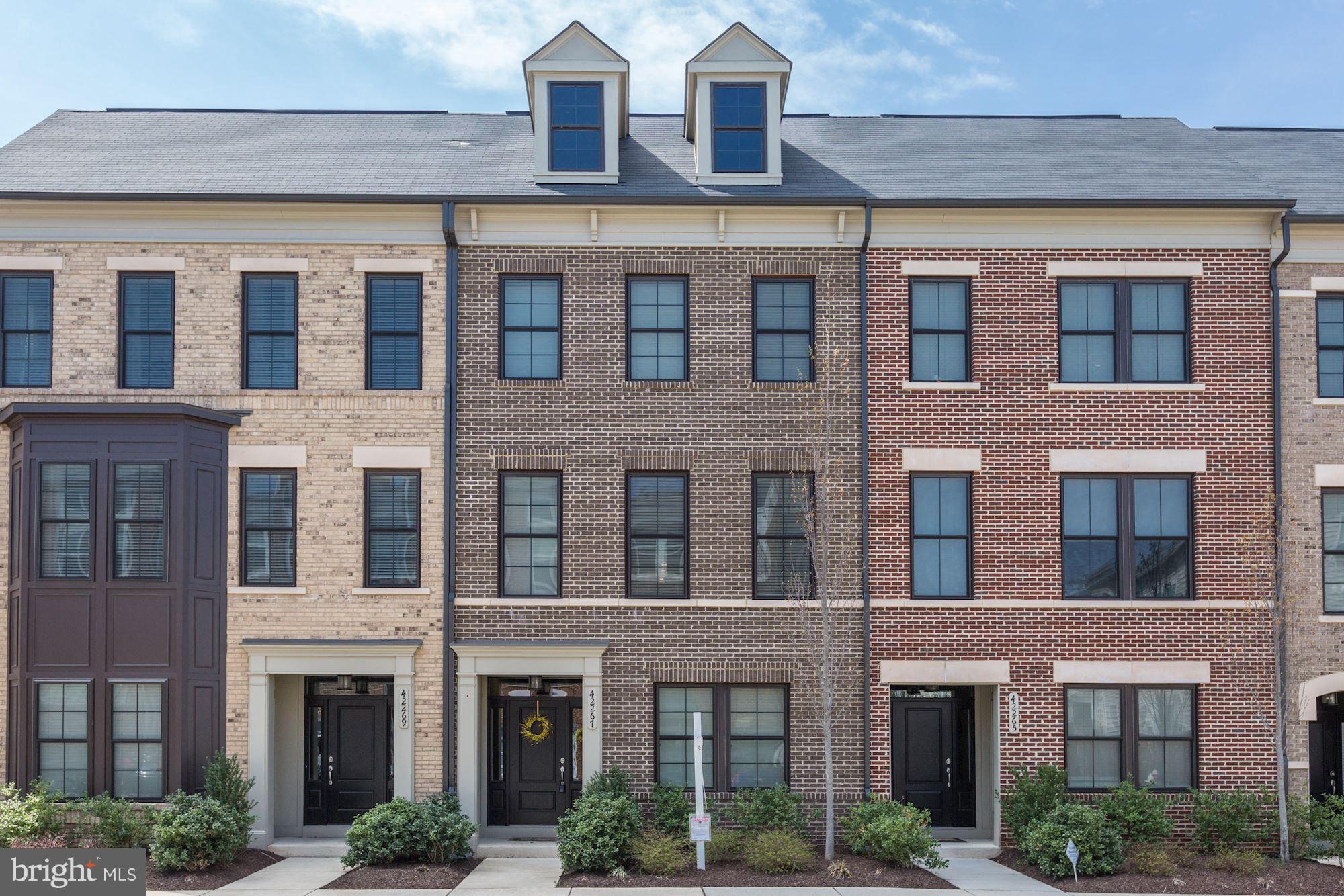 42267 Riggins Ridge Terrace Ashburn, VA 20148 - Photo 1 of 22 Exterior (Front)