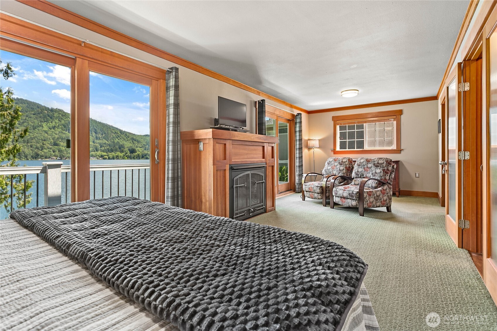 482 West Lake Samish Drive Bellingham, WA 98229 - Photo 18 of 40