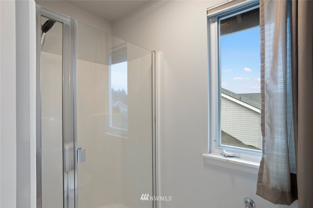 2719 202nd Street Southeast Bothell, WA 98012 - Photo 23 of 37 Gallery Image 23