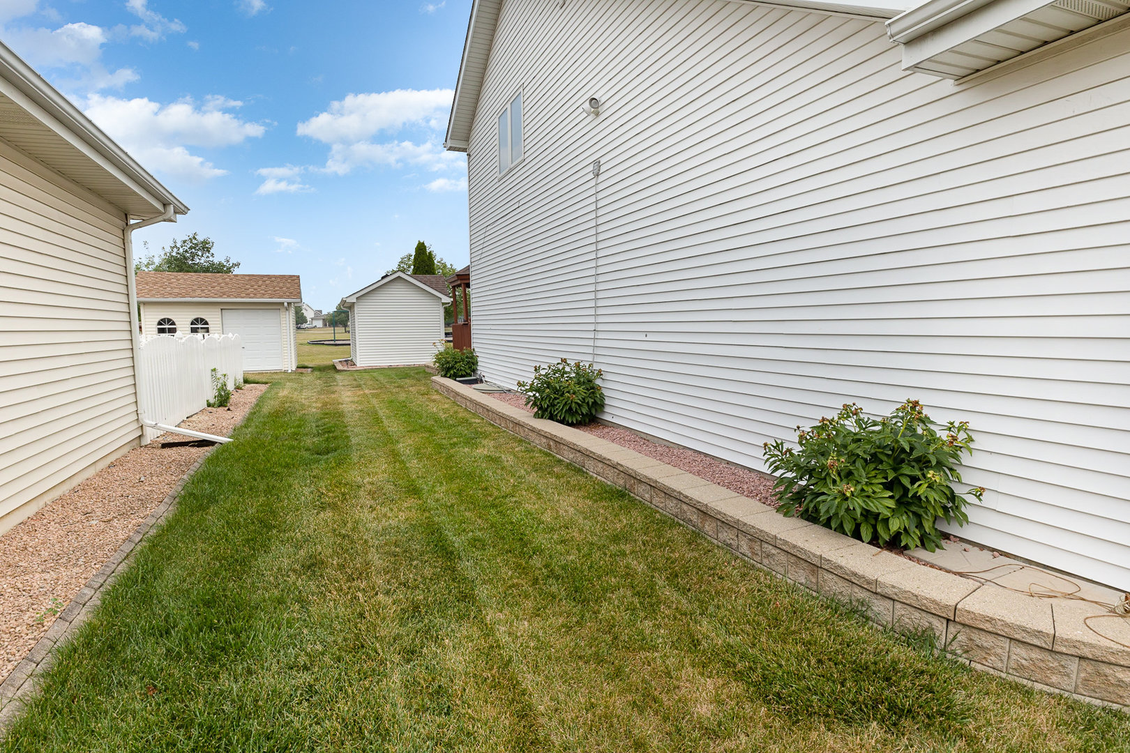 1560 Mallards Cove Beecher, IL 60401 - Photo 41 of 43 a view of a house with a yard