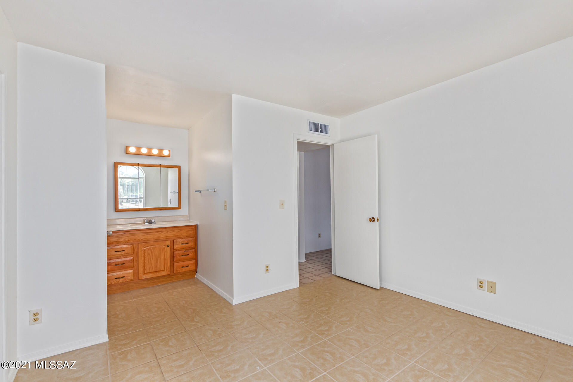 1825 West Dominy Road Tucson, AZ 85713 - Photo 14 of 25