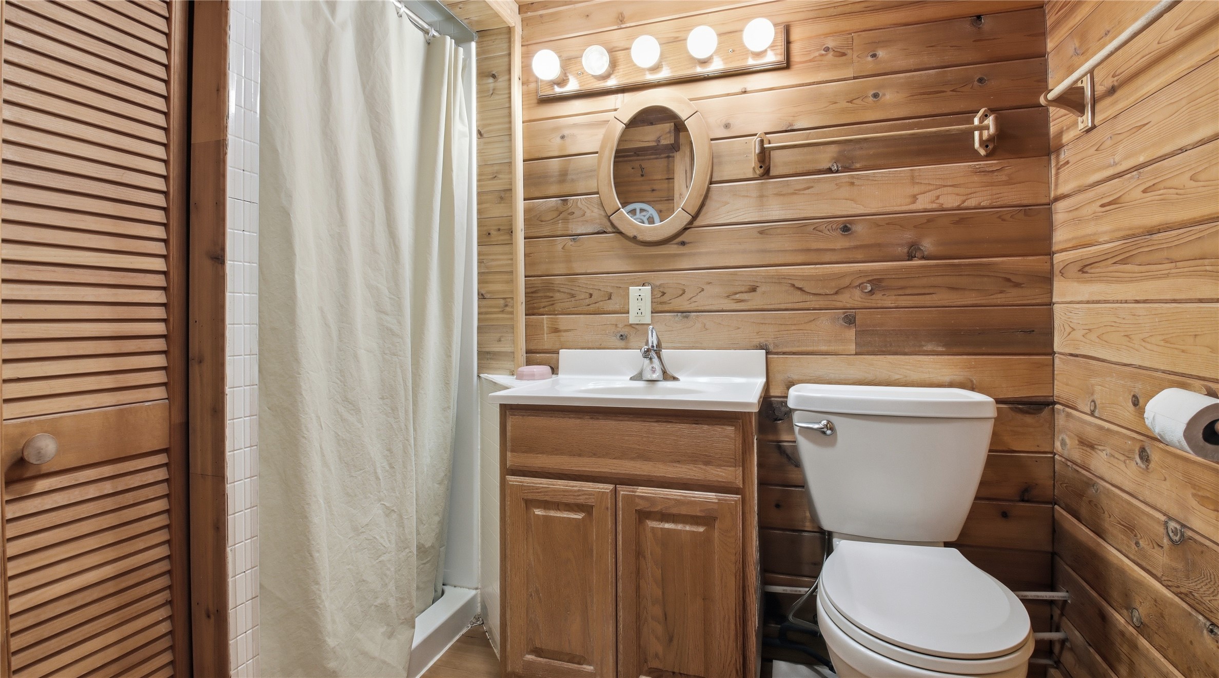 7444 North Pats Landing Road, Unit 8 Hayward, WI 54843 - Photo 13 of 35