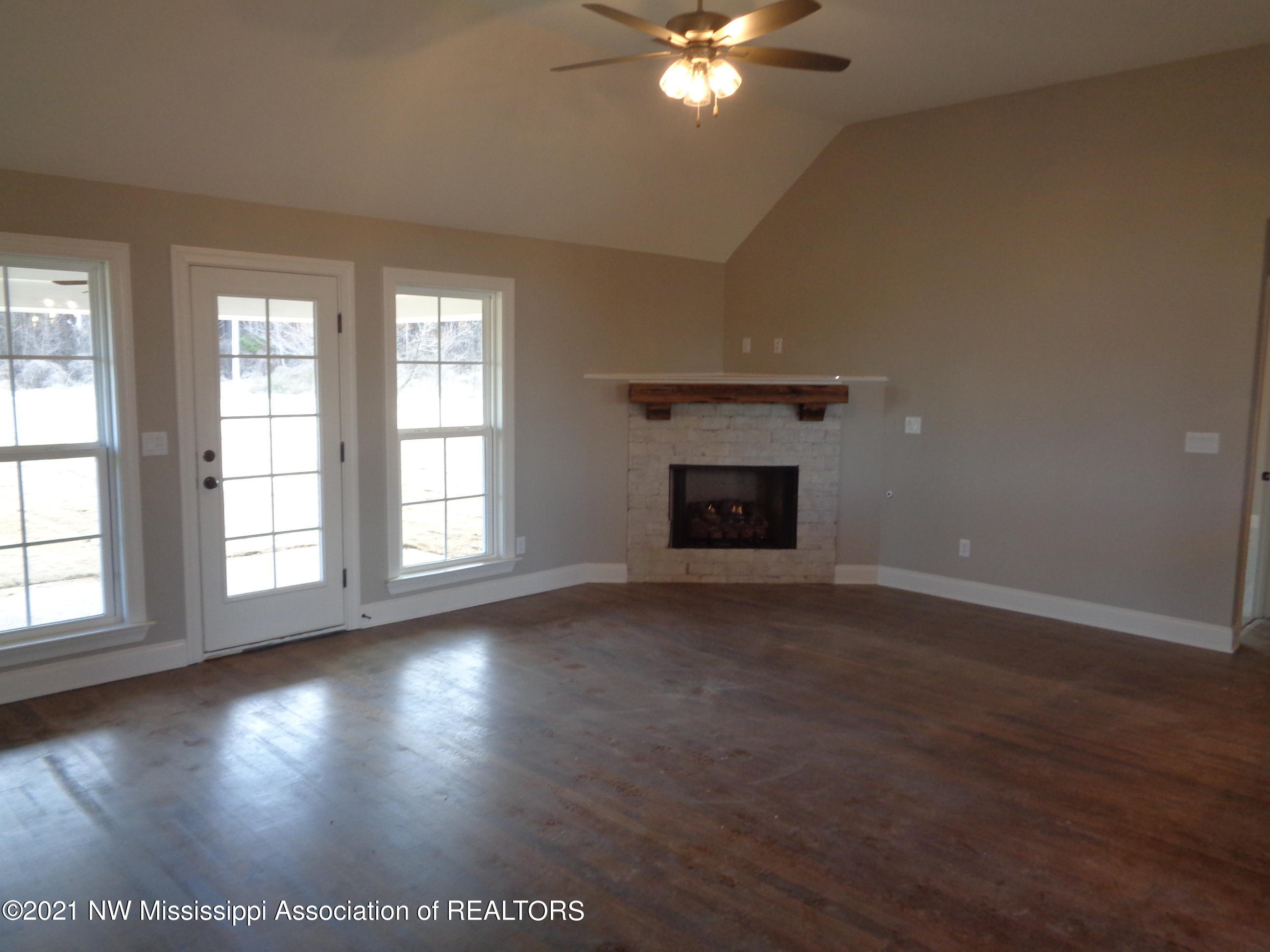 4924 Balterson Loop South Olive Branch, MS 38654 - Photo 4 of 30 DSC00416