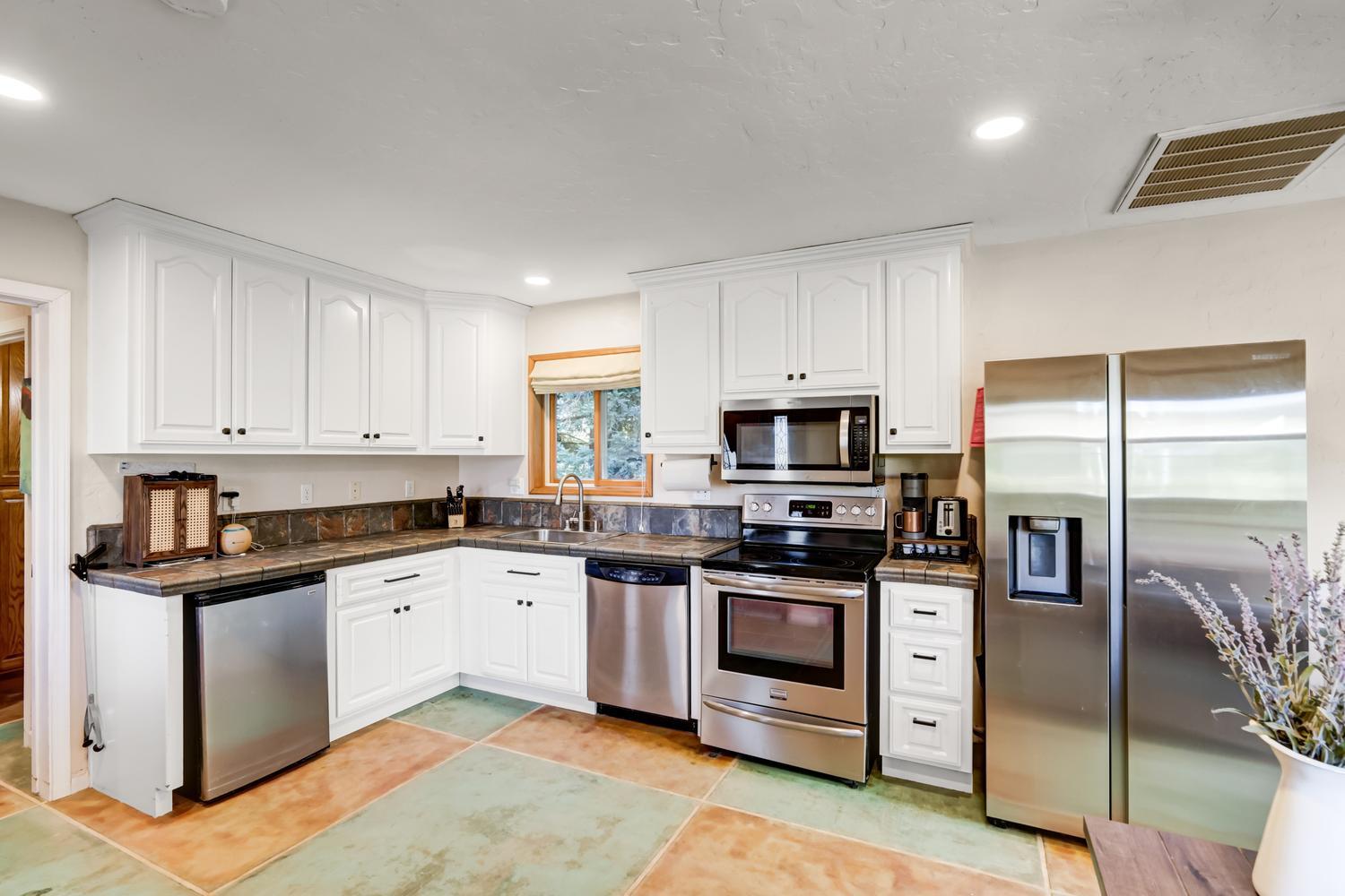 8868 Tavernor Road Wilton, CA 95693 - Photo 47 of 72
