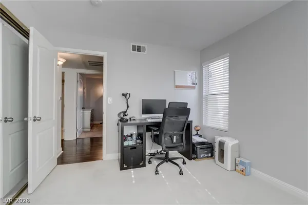 $1,600 | 5055 West Hacienda Avenue, Unit 2124, Las Vegas, NV 89118