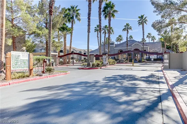 $1,600 | 5055 West Hacienda Avenue, Unit 2124, Las Vegas, NV 89118