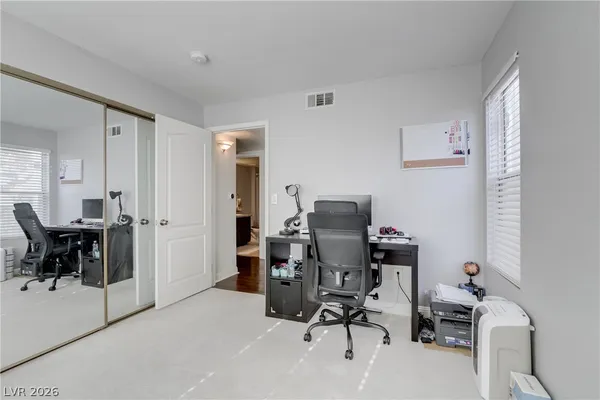 $1,600 | 5055 West Hacienda Avenue, Unit 2124, Las Vegas, NV 89118