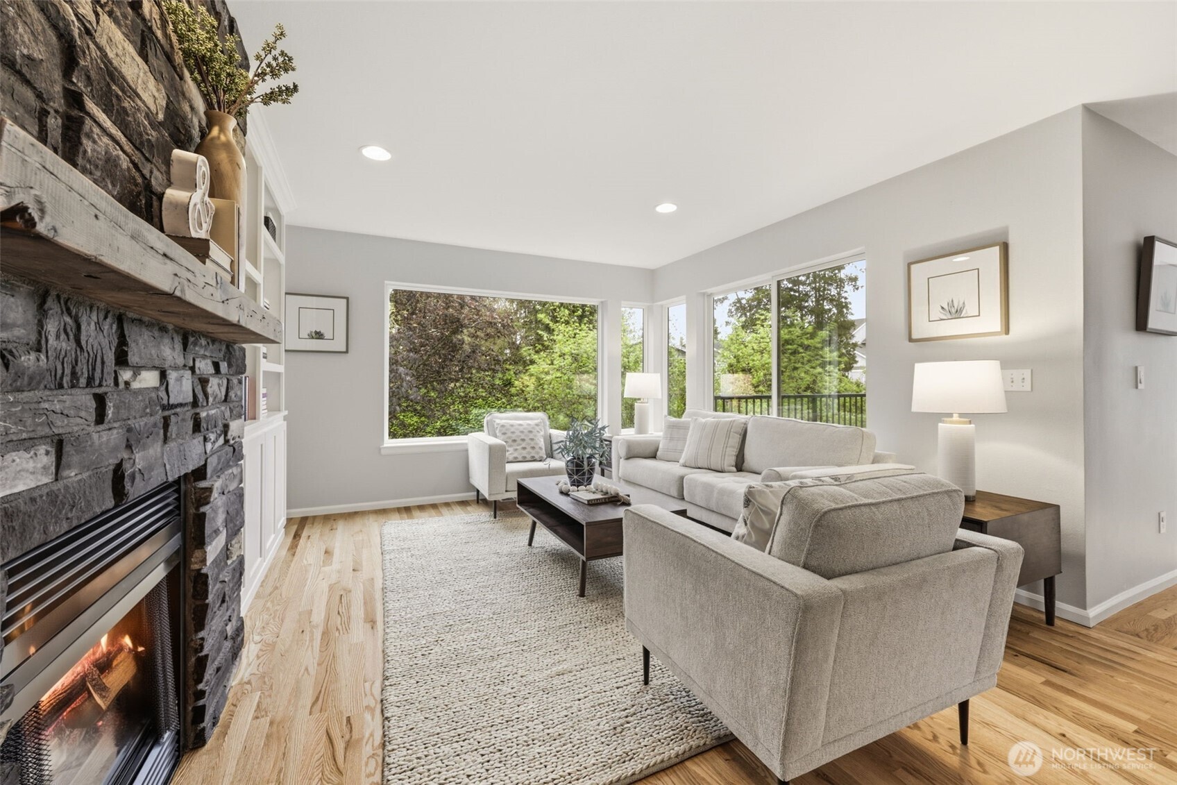 4011 Southwest Webster Street Seattle, WA 98136 - Photo 3 of 37