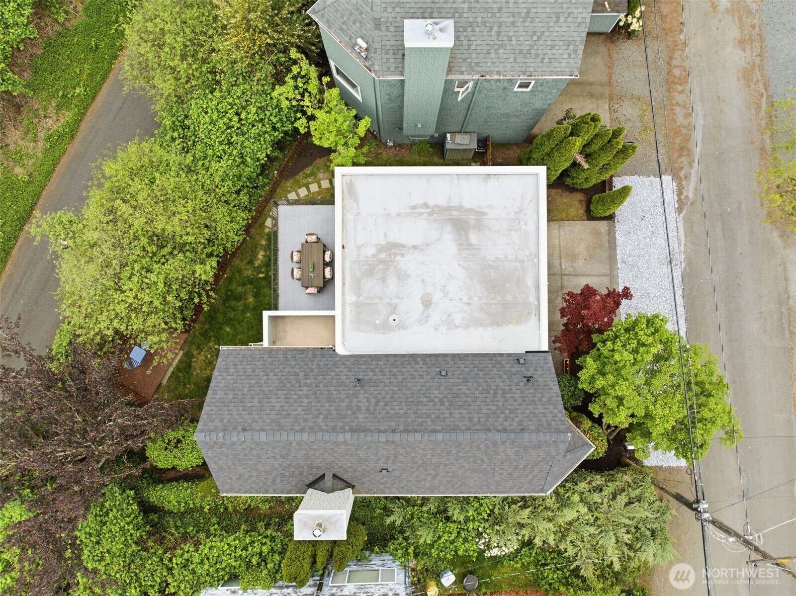 4011 Southwest Webster Street Seattle, WA 98136 - Photo 34 of 37