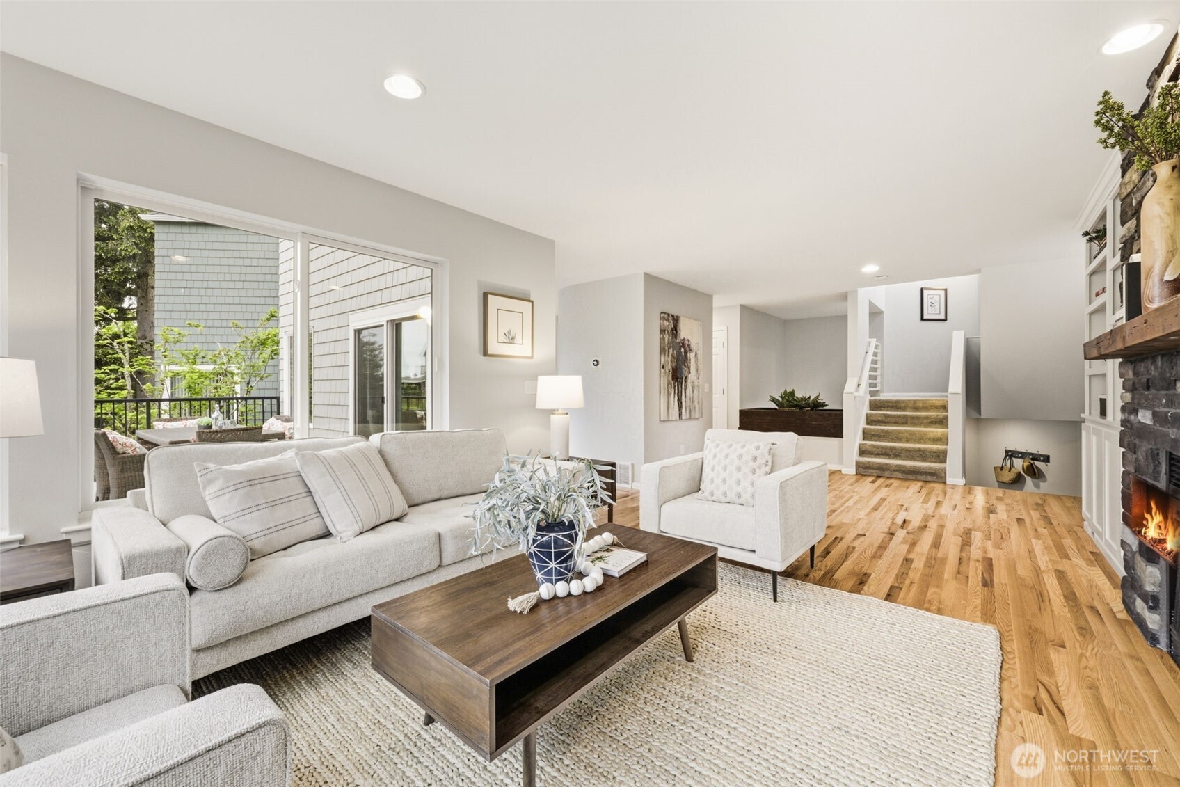 4011 Southwest Webster Street Seattle, WA 98136 - Photo 5 of 37